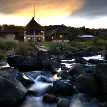 Komati Gorge Lodge, R 36 Halfway Between Carolina And Machadodorp ภายนอก รูปภาพ